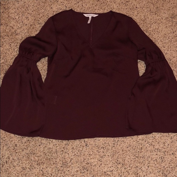 BCBGeneration burgundy bell sleeves deep v top - Picture 6 of 6